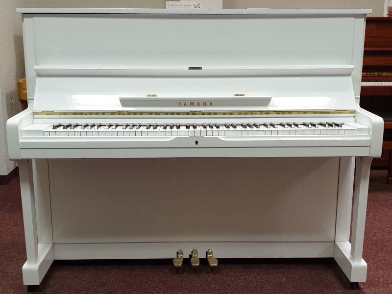 Yamaha U1 weiß